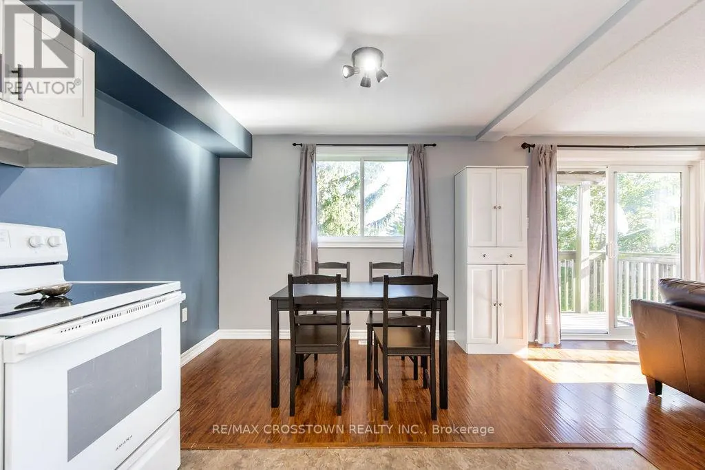 4 - 87 GOODWIN DRIVE