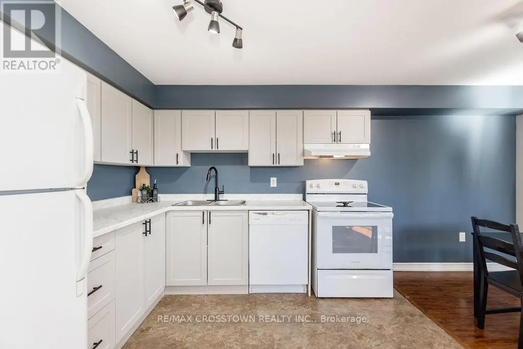 4 - 87 GOODWIN DRIVE