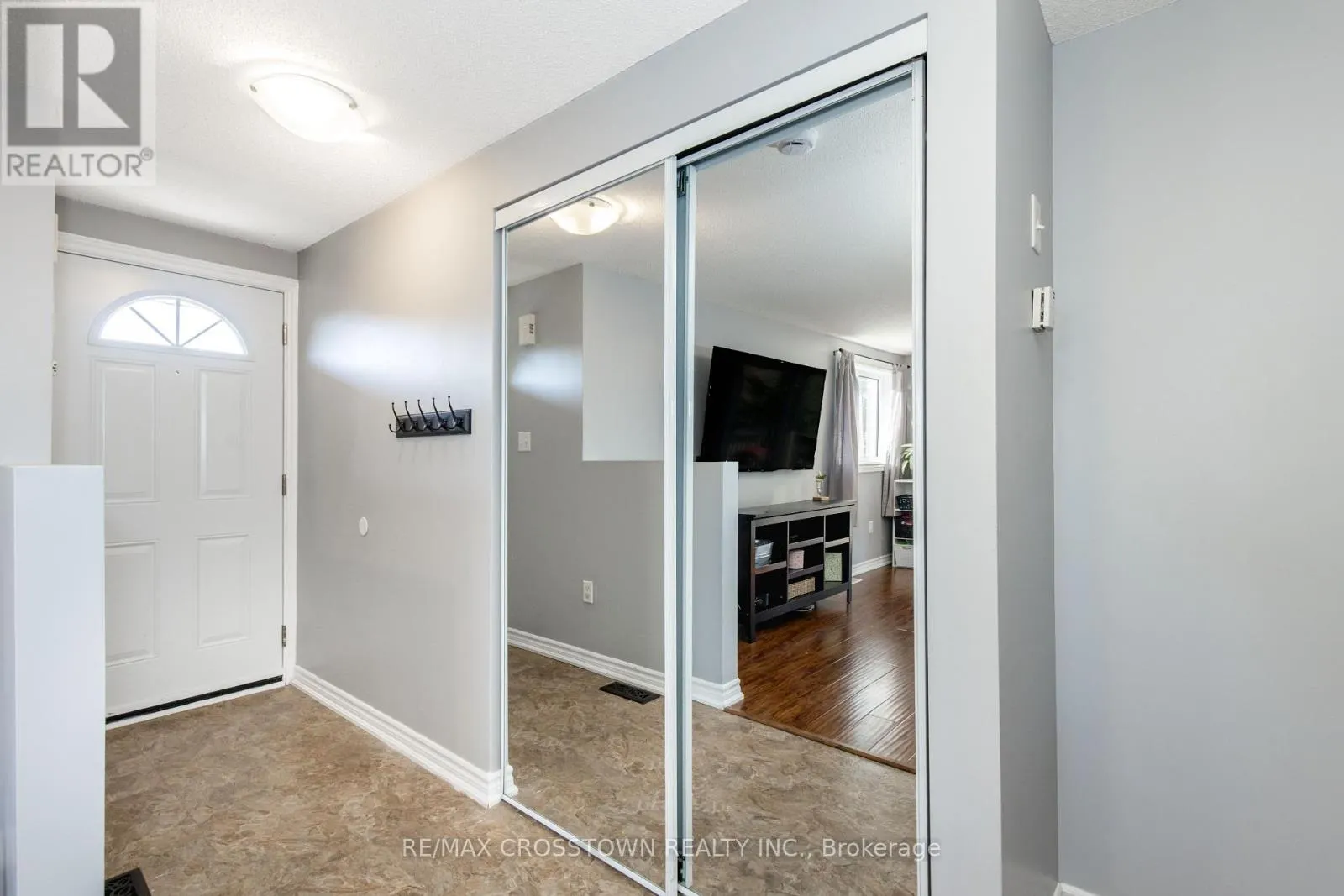 4 - 87 GOODWIN DRIVE