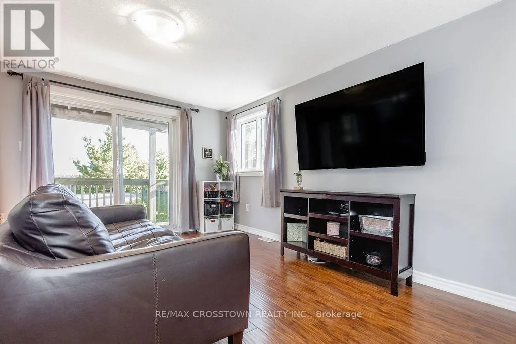 4 - 87 GOODWIN DRIVE