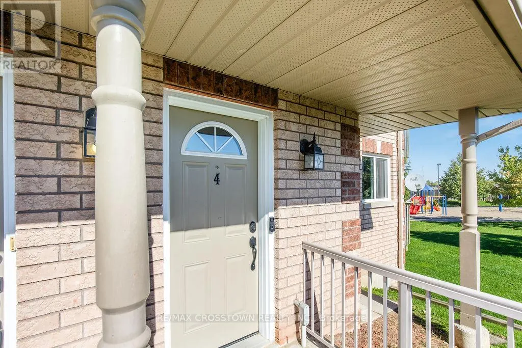 4 - 87 GOODWIN DRIVE