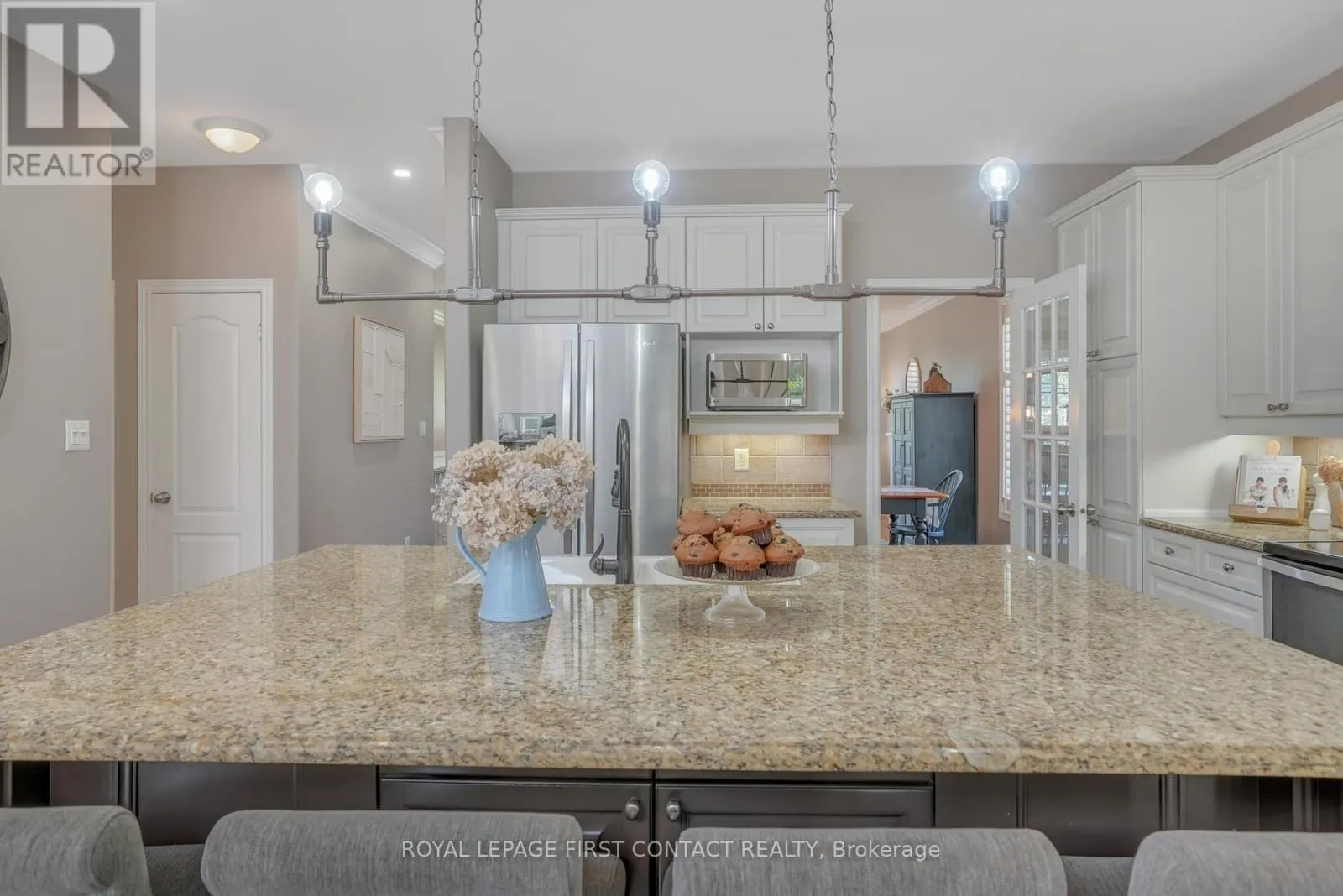 28 WINDSOR CRESCENT