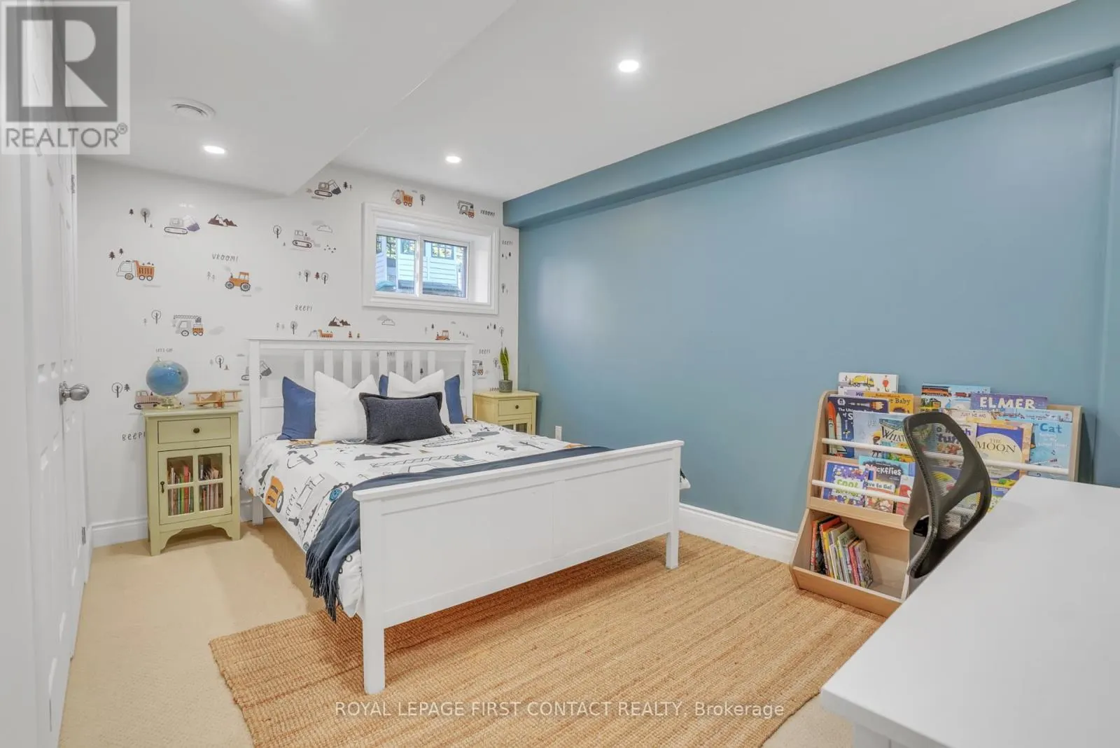 28 WINDSOR CRESCENT