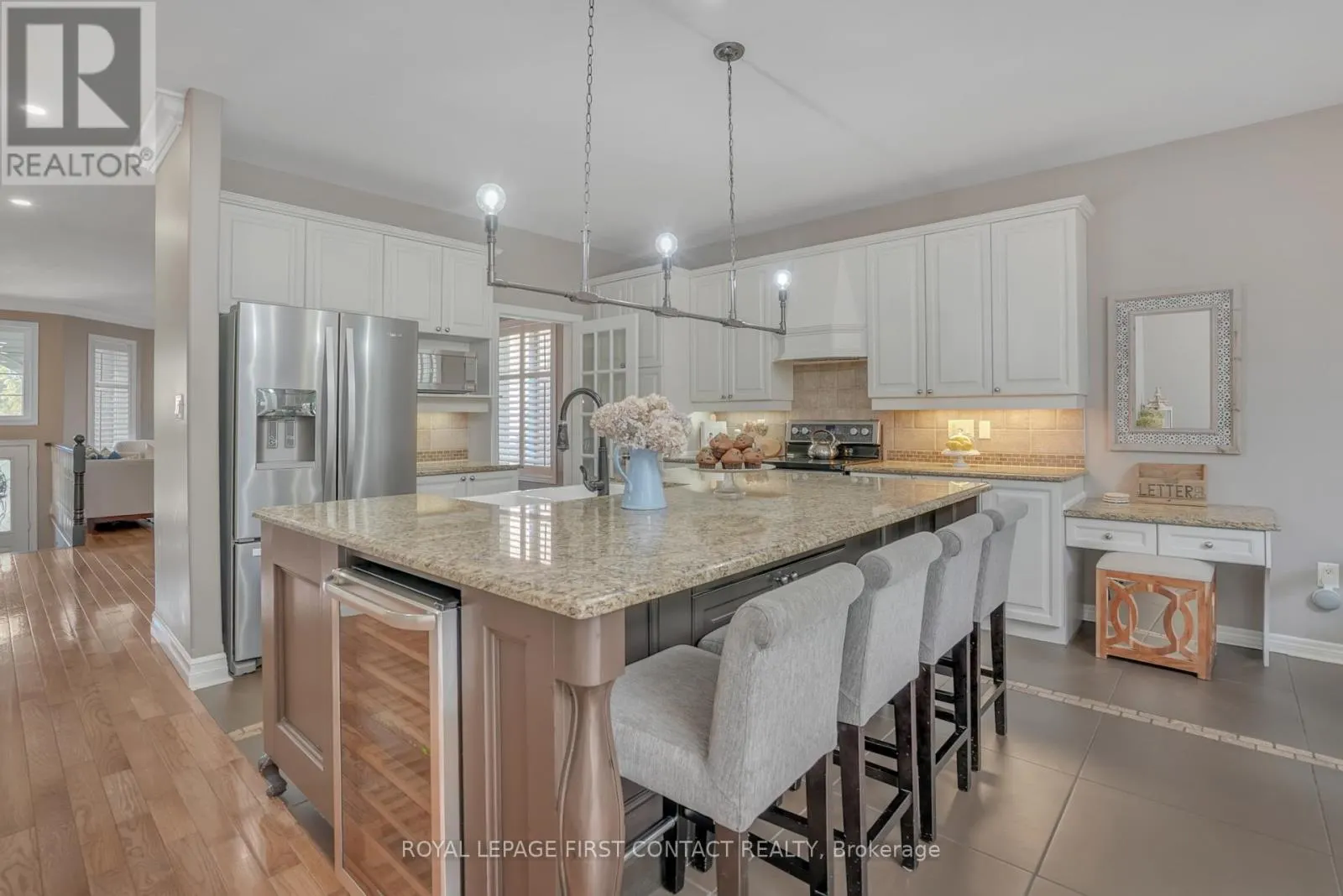 28 WINDSOR CRESCENT