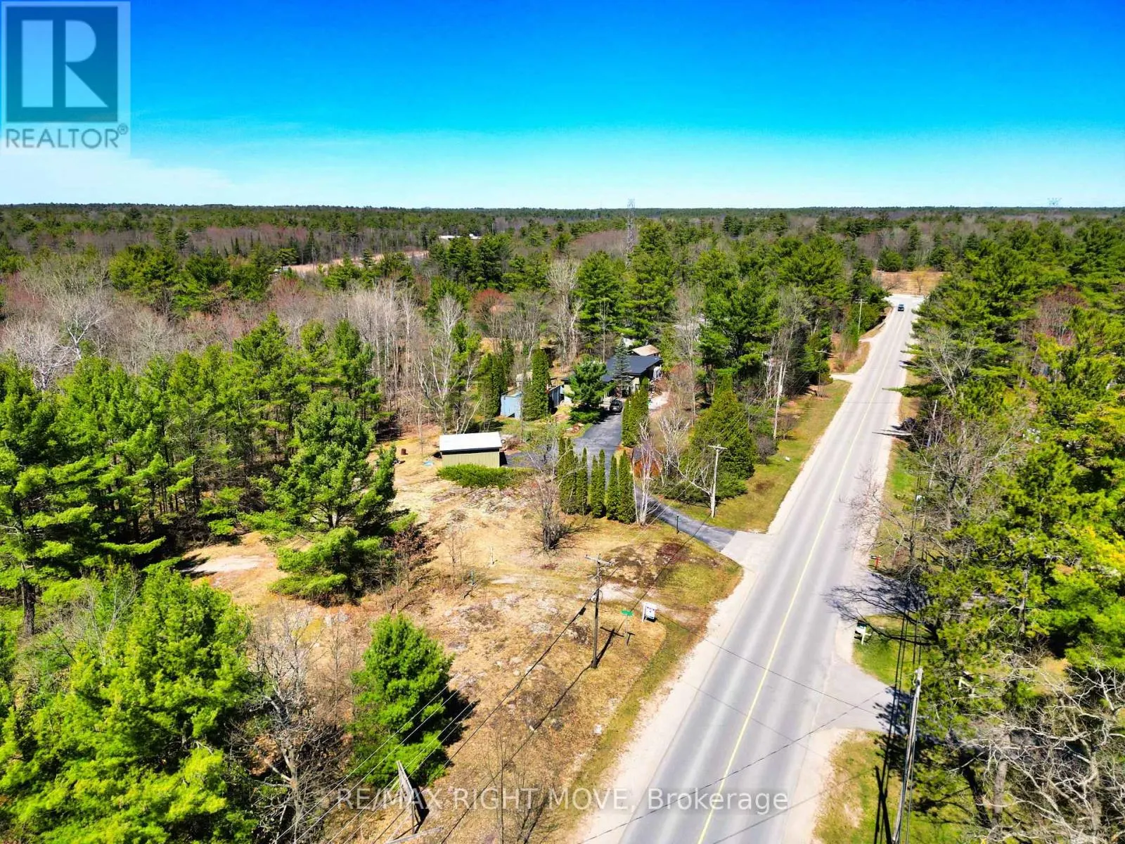 4544 BOWLES LANE