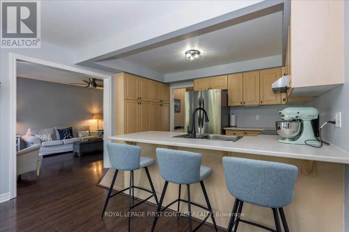 26 KENWELL CRESCENT