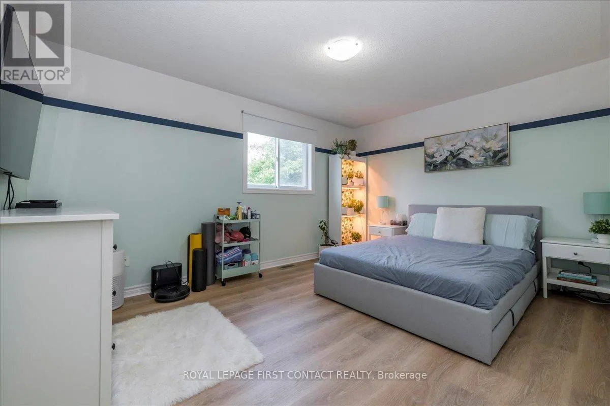 26 KENWELL CRESCENT