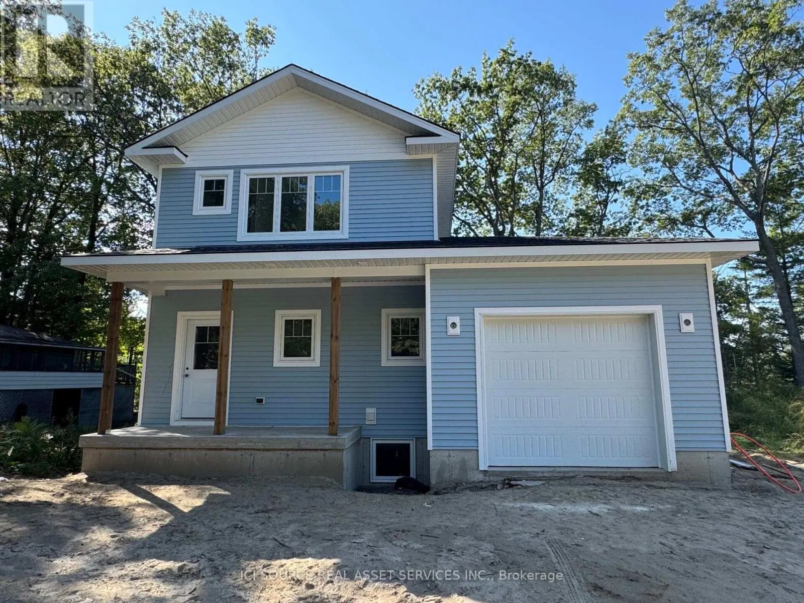 10 FREDERICK DRIVE