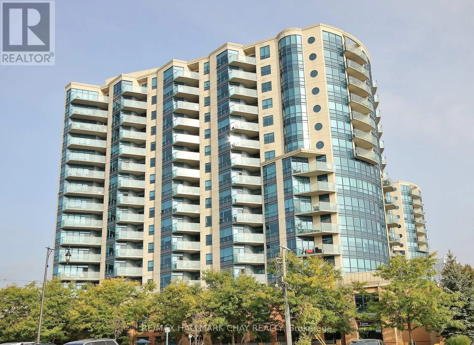 511 - 37 ELLEN STREET