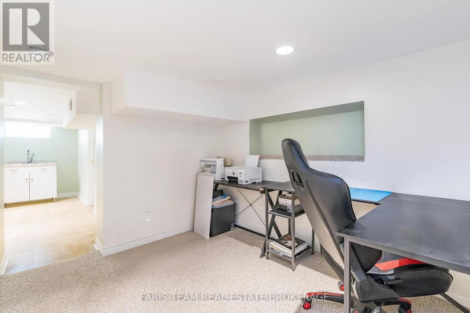 412 MANLY STREET