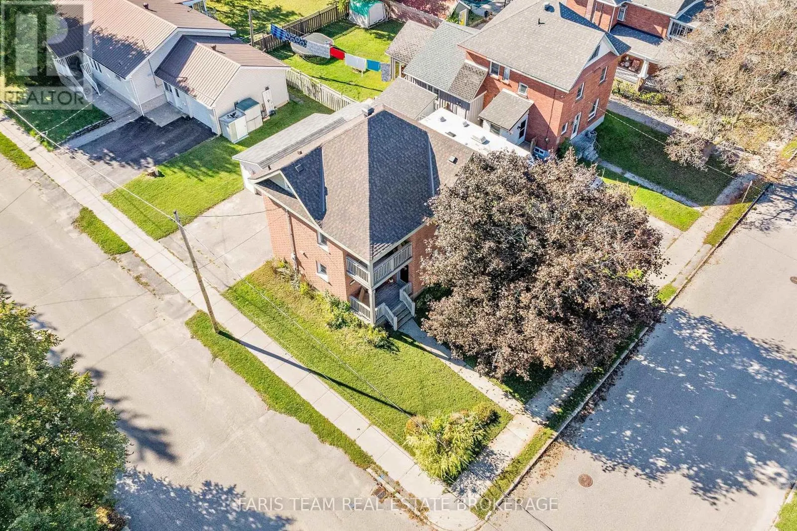 412 MANLY STREET