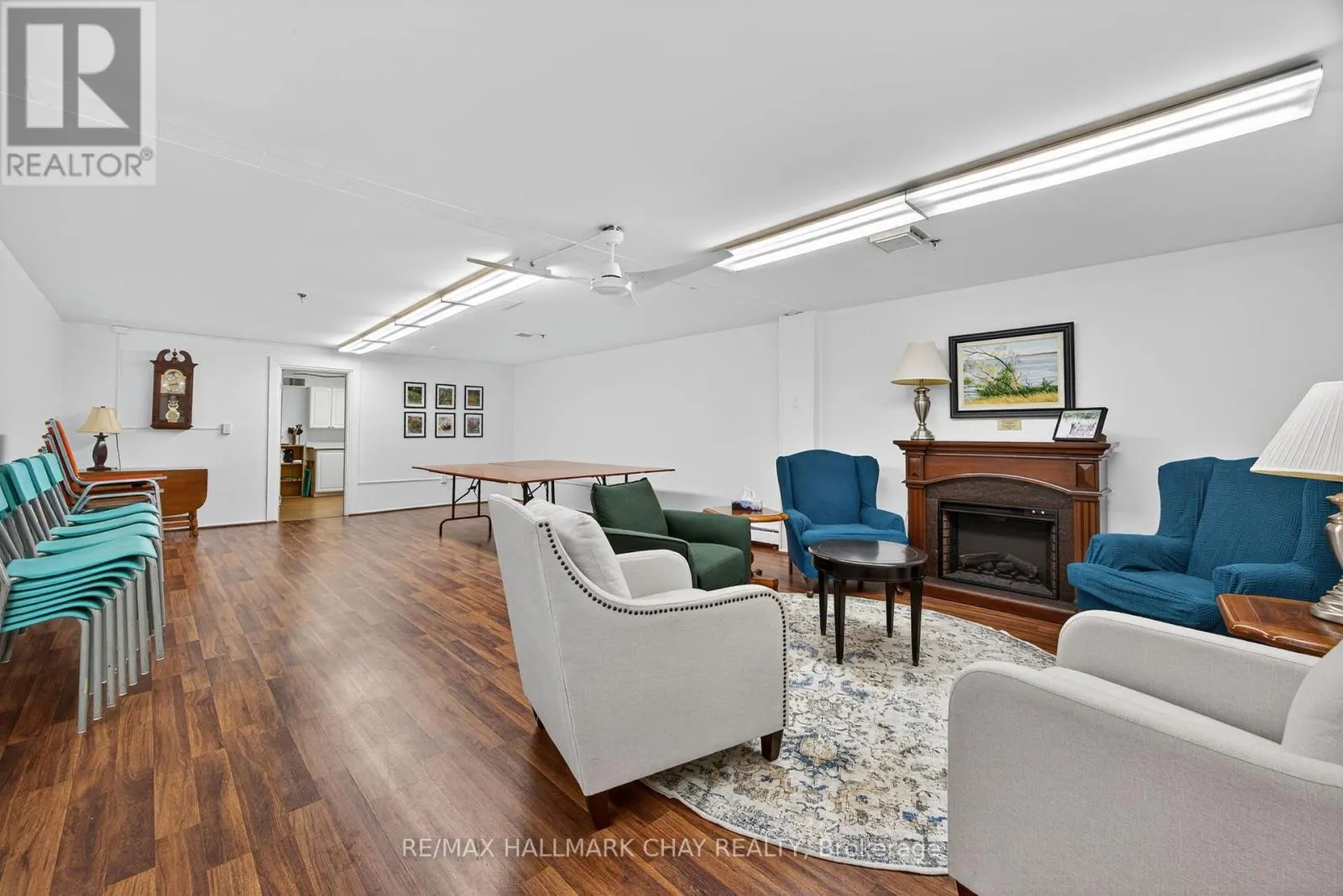 705 - 414 BLAKE STREET