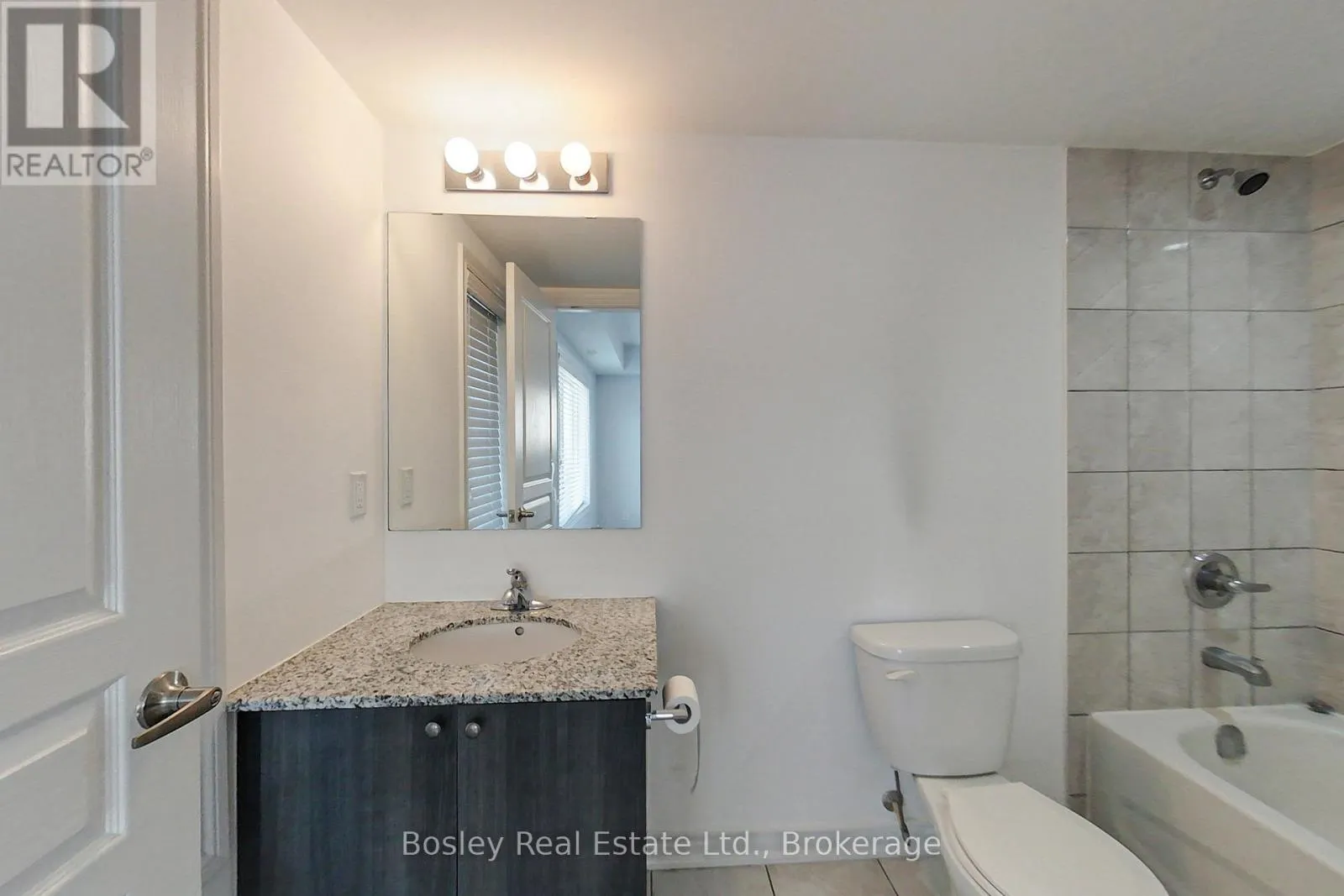 208 - 2 COVE COURT, #208