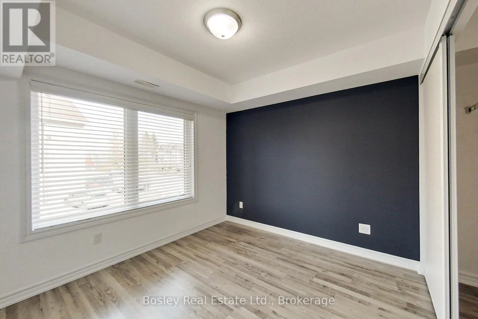 208 - 2 COVE COURT, #208