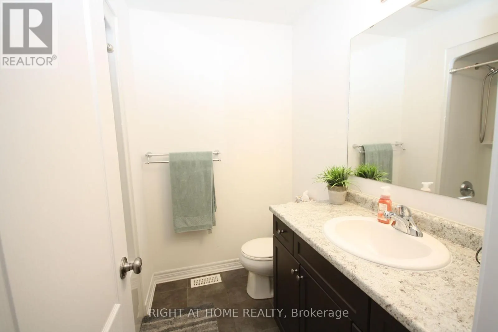 1039 COOK DRIVE