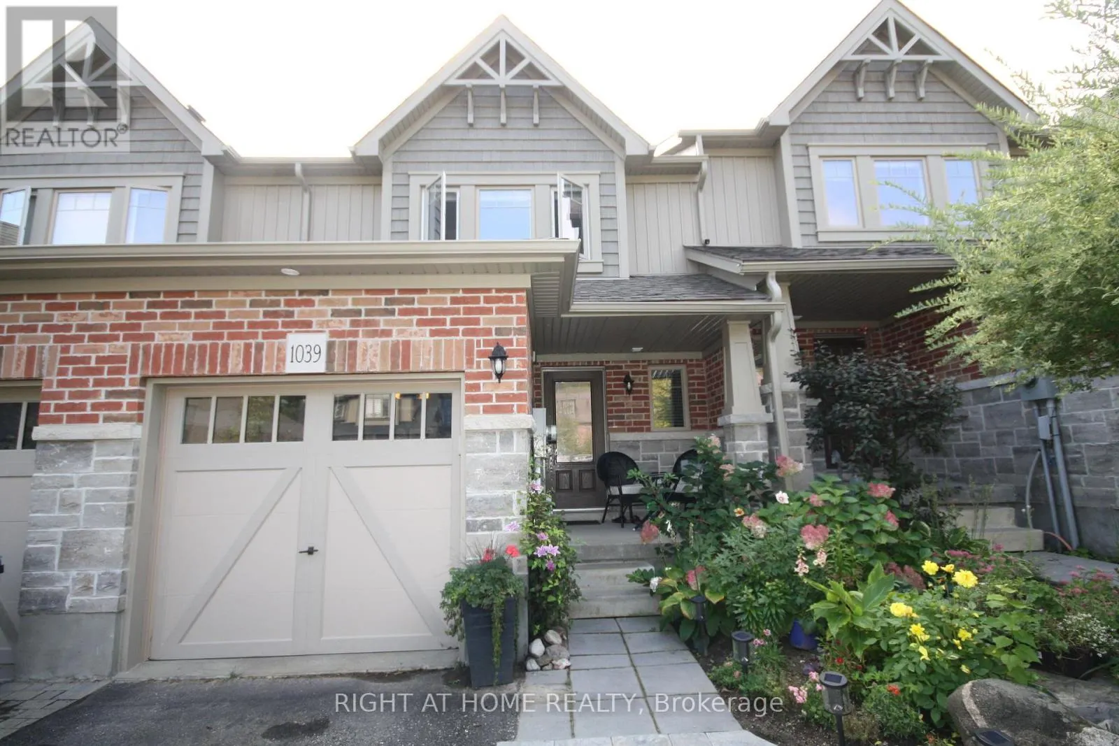 1039 COOK DRIVE