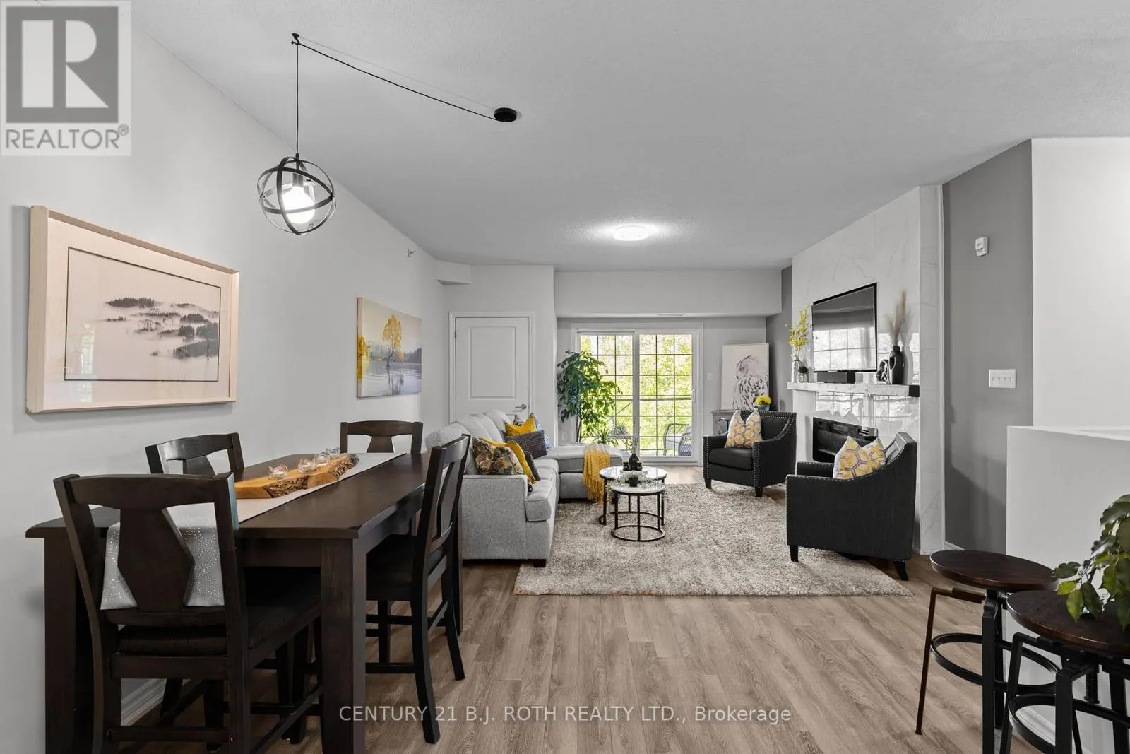 304 - 5 GREENWICH STREET