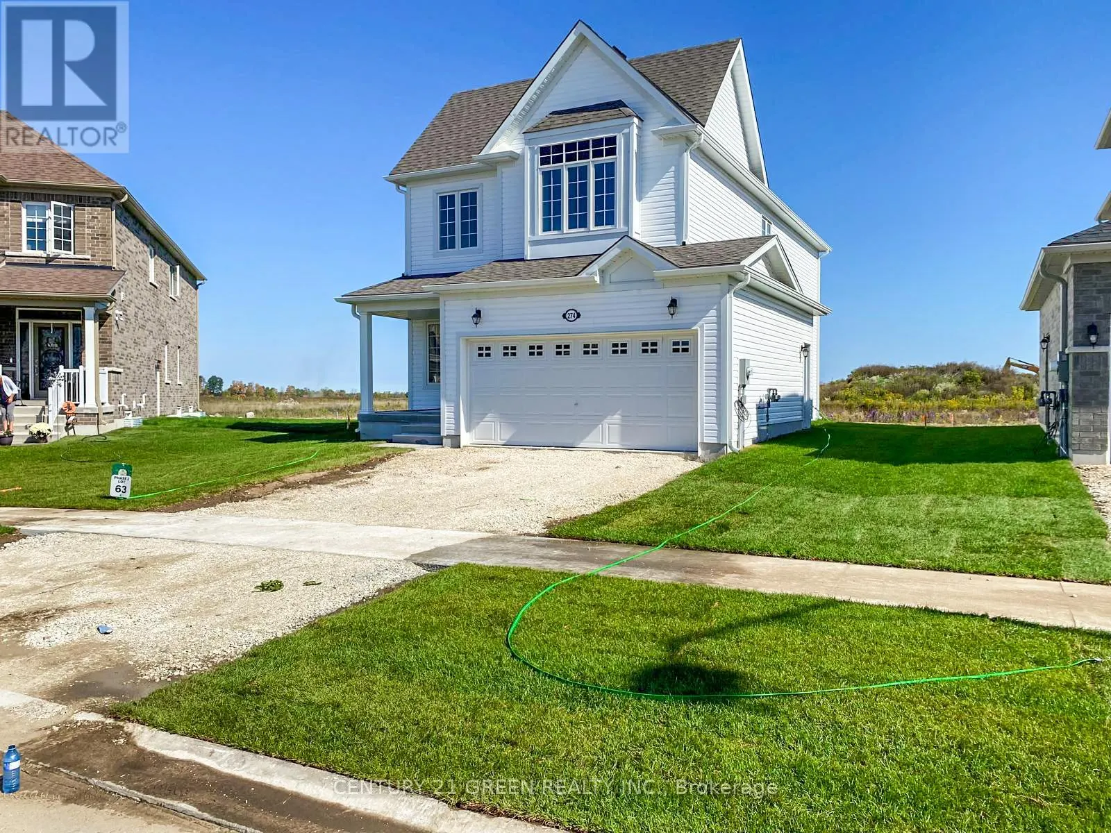 274 SPRINGFIELD CRESCENT