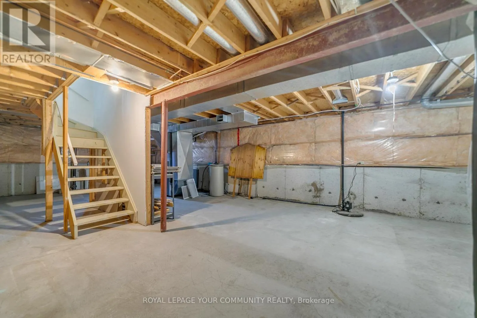 391 HICKLING TRAIL