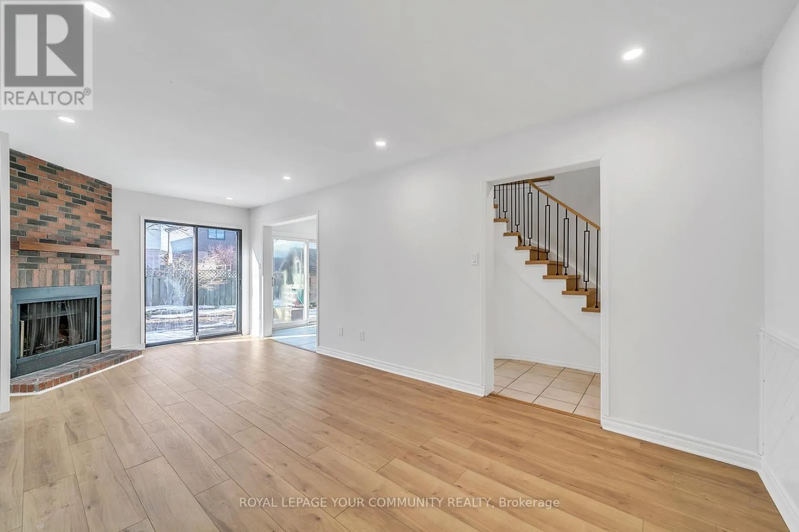 391 HICKLING TRAIL