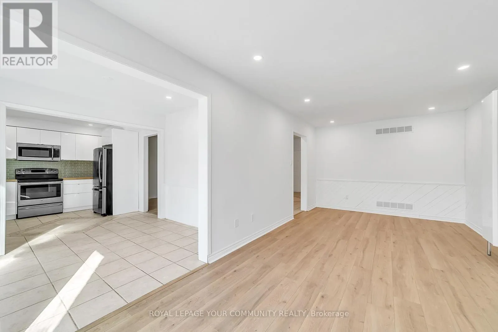 391 HICKLING TRAIL