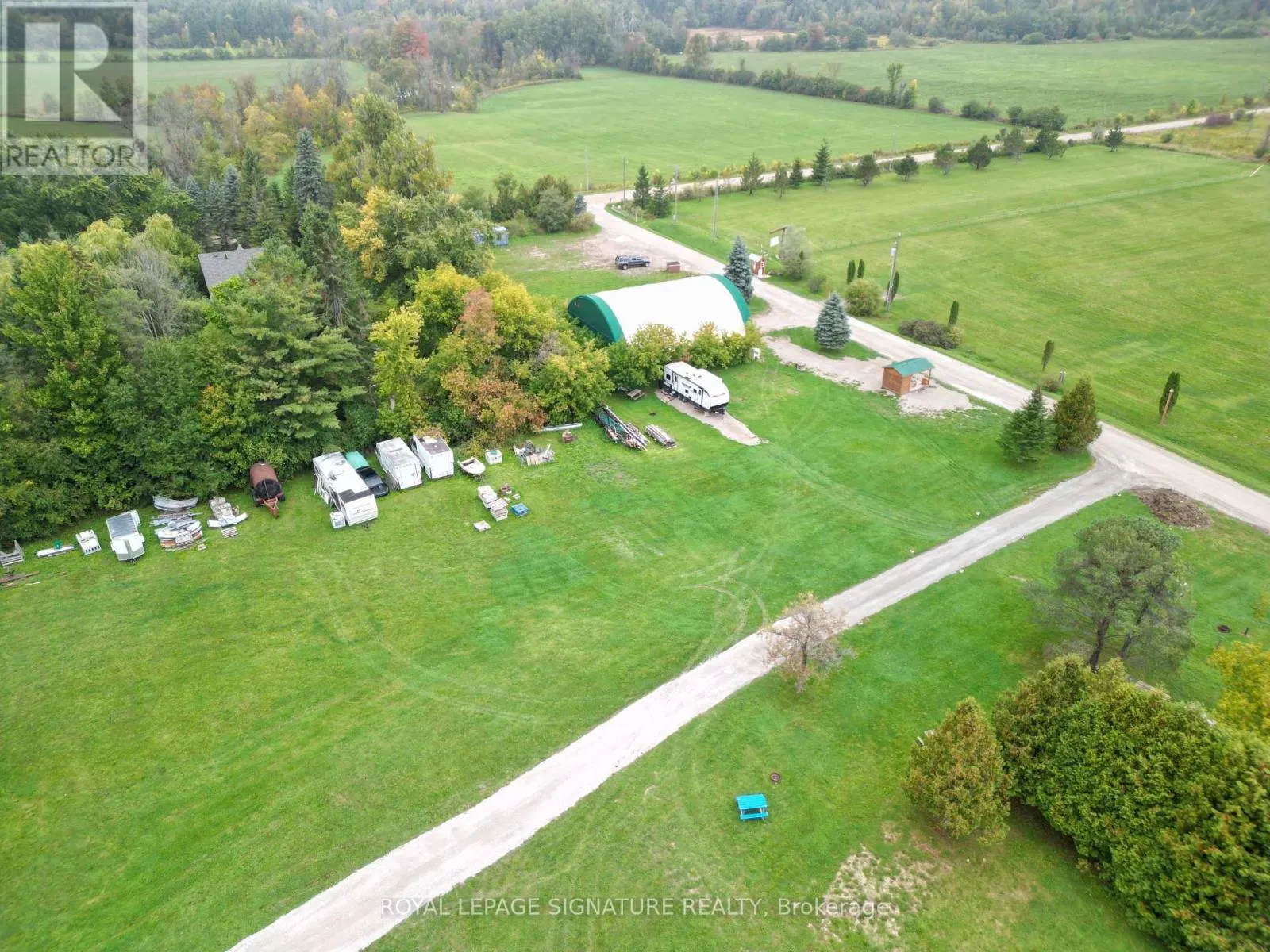 1789 RAINBOW VALLEY ROAD S