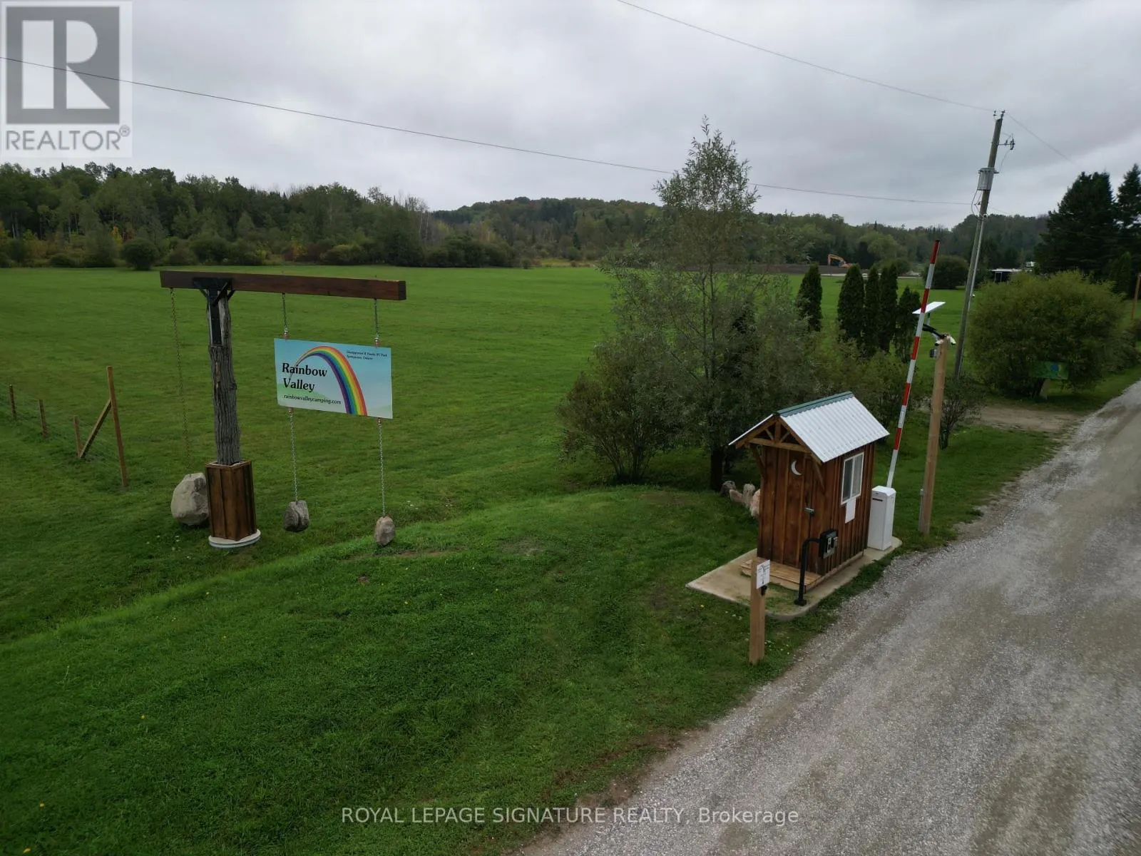 1789 RAINBOW VALLEY ROAD S