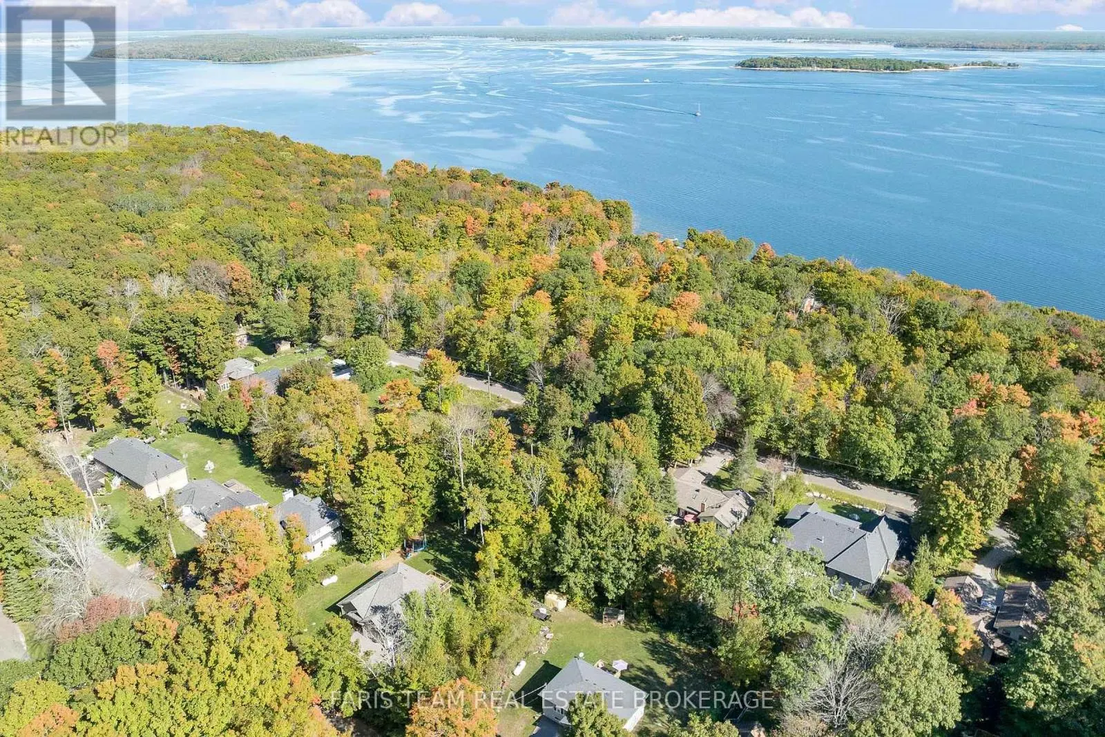 76 MCARTHUR DRIVE