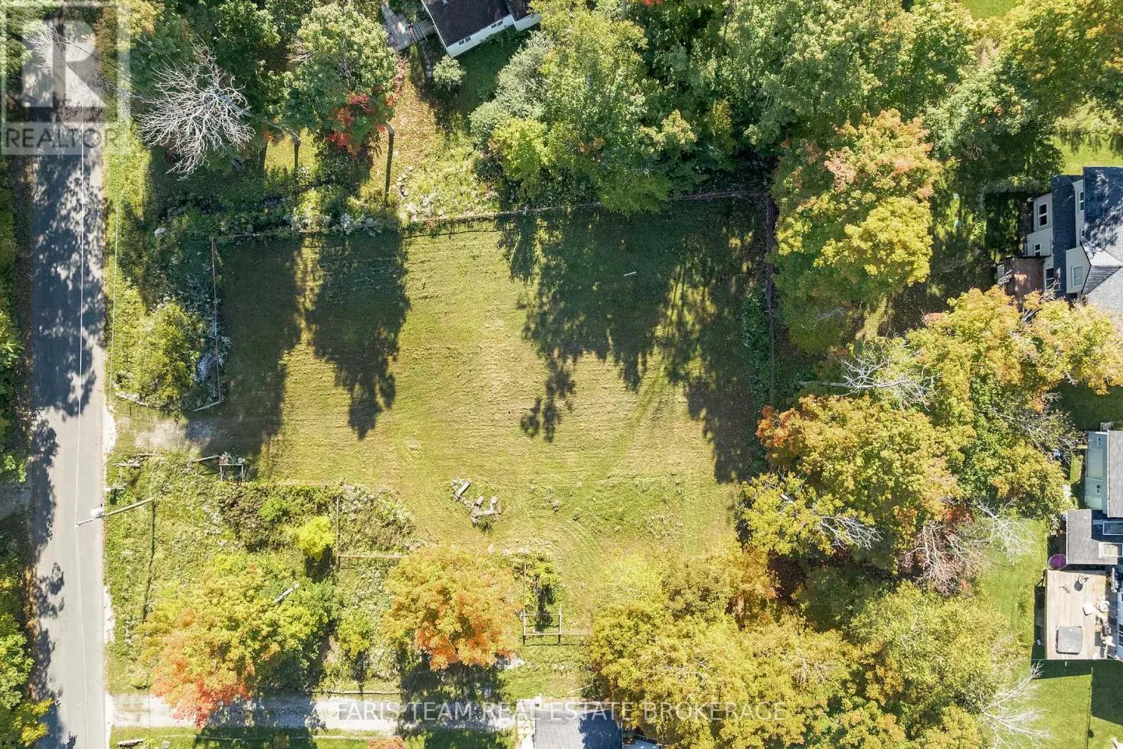 76 MCARTHUR DRIVE