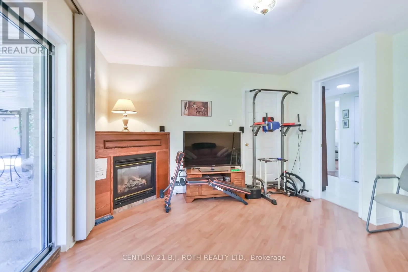 127 GOLDEN MEADOW ROAD
