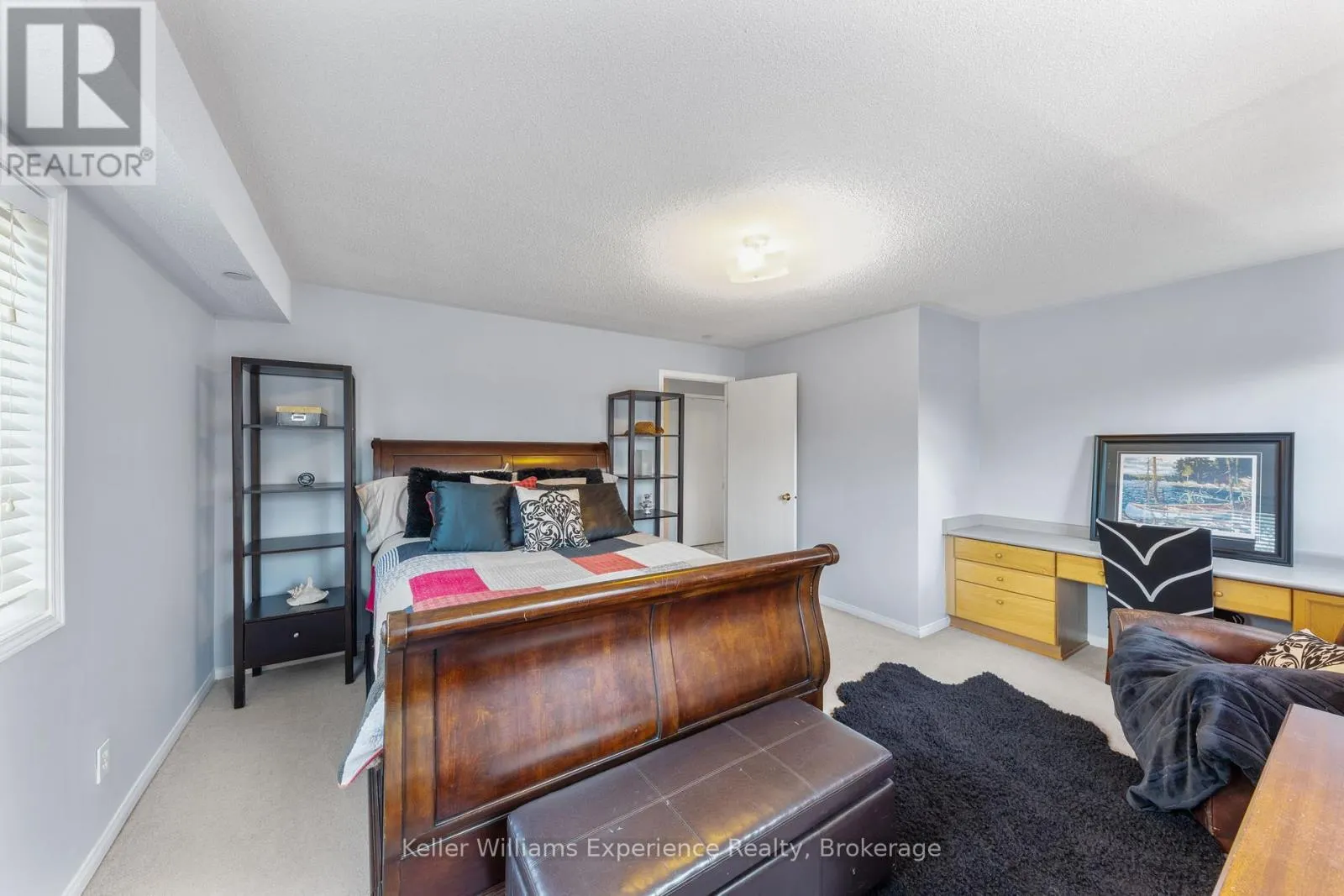 301 - 4 BECK BOULEVARD, #301