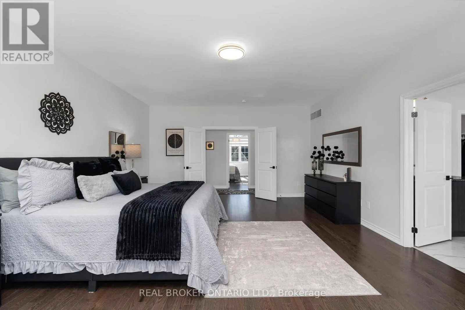 40 JACK CRESCENT