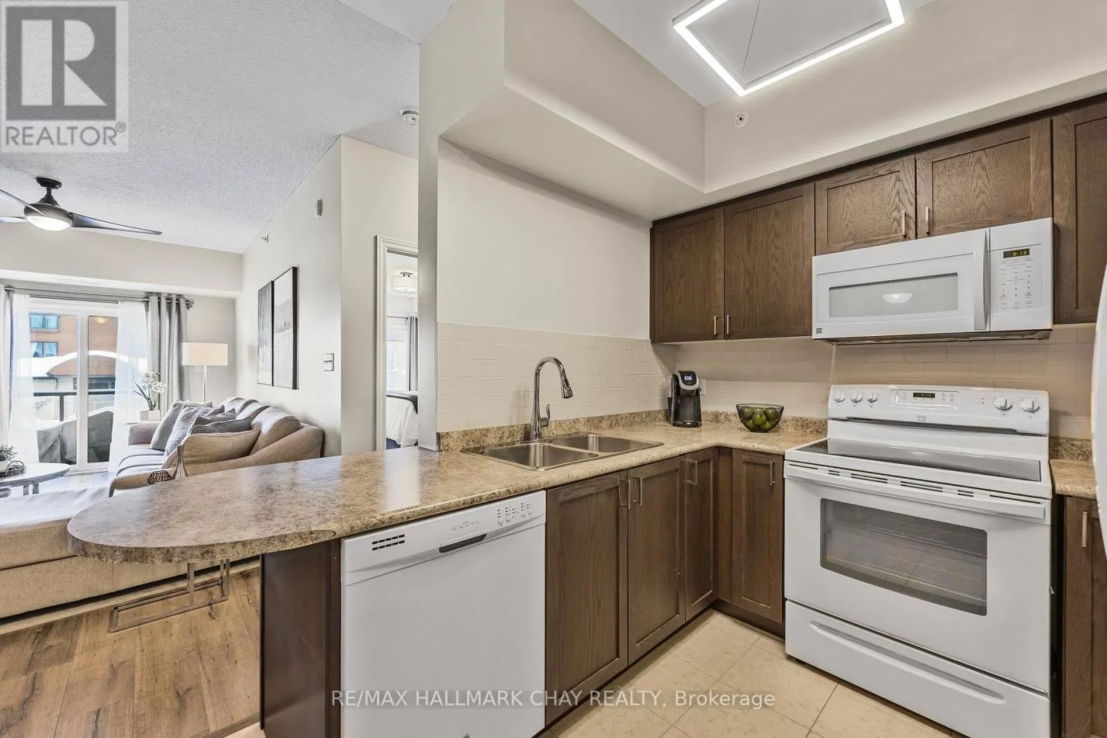 107 - 100 DEAN AVENUE