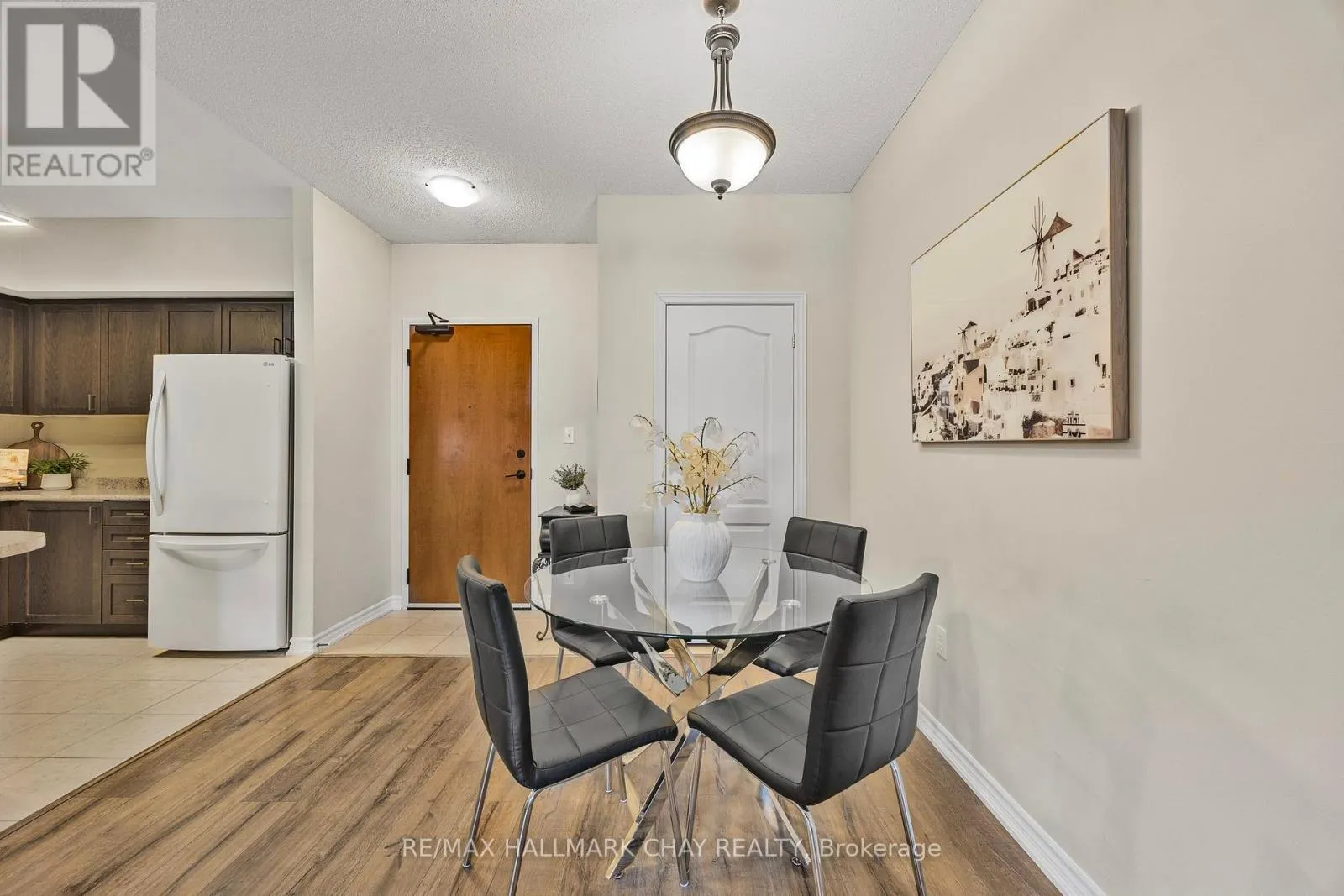 107 - 100 DEAN AVENUE