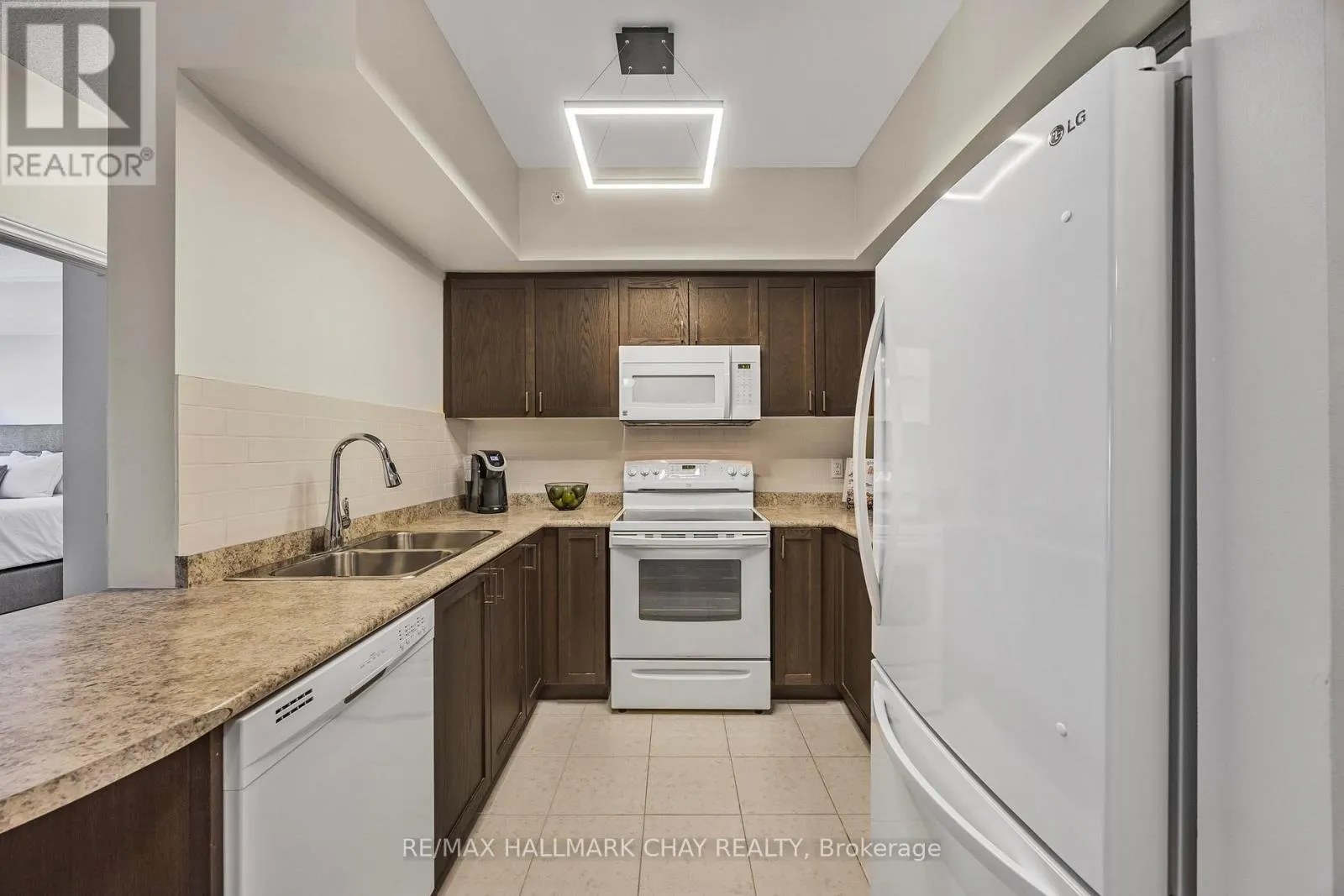 107 - 100 DEAN AVENUE