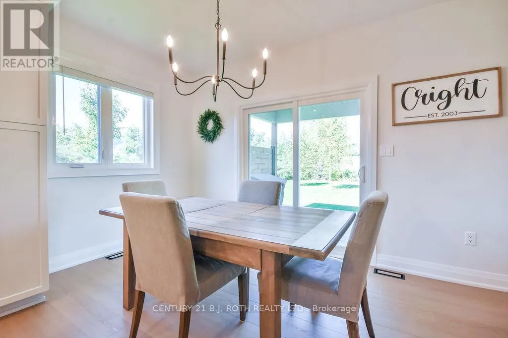 51 CHESLOCK CRESCENT