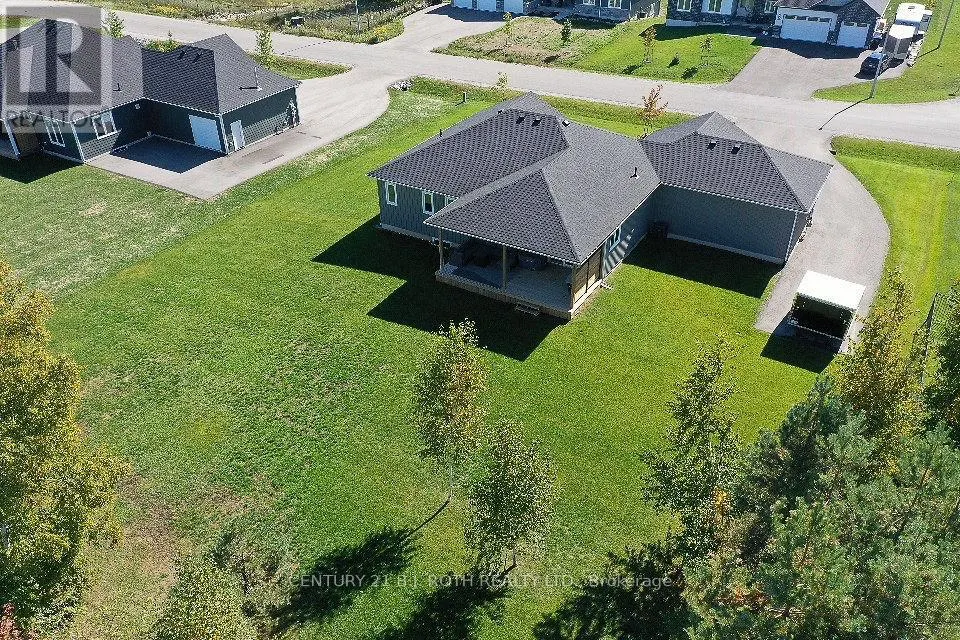 51 CHESLOCK CRESCENT