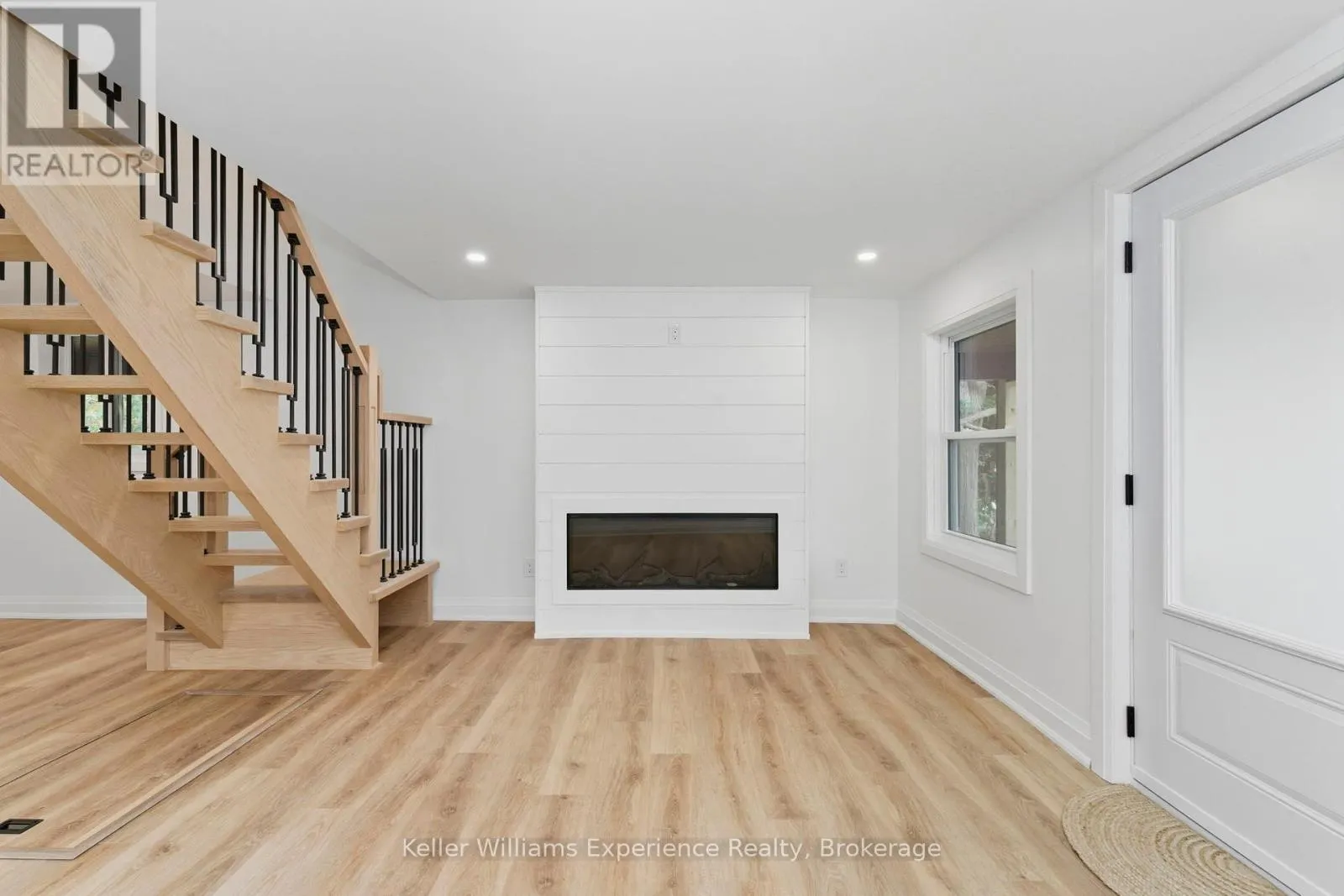 3355 MUSKOKA STREET