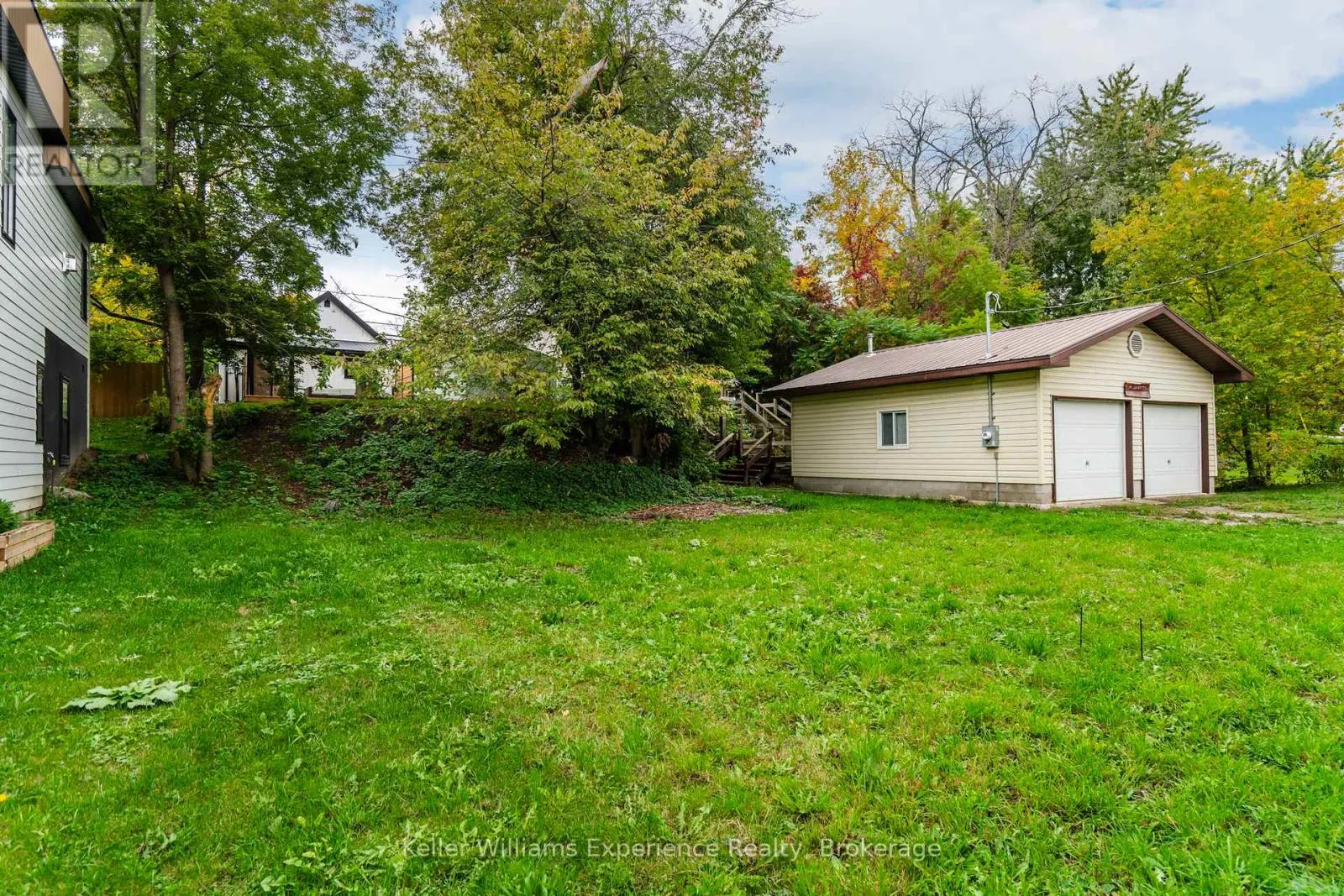 3355 MUSKOKA STREET