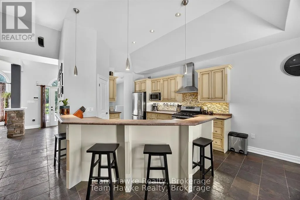 103 SPRUCE STREET