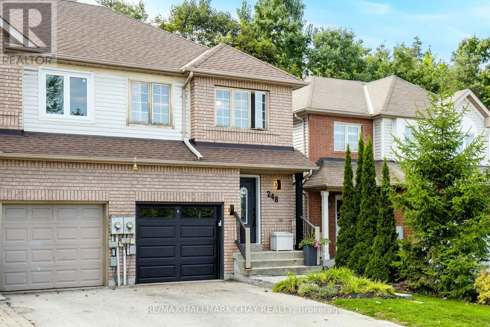 248 FERNDALE DRIVE S