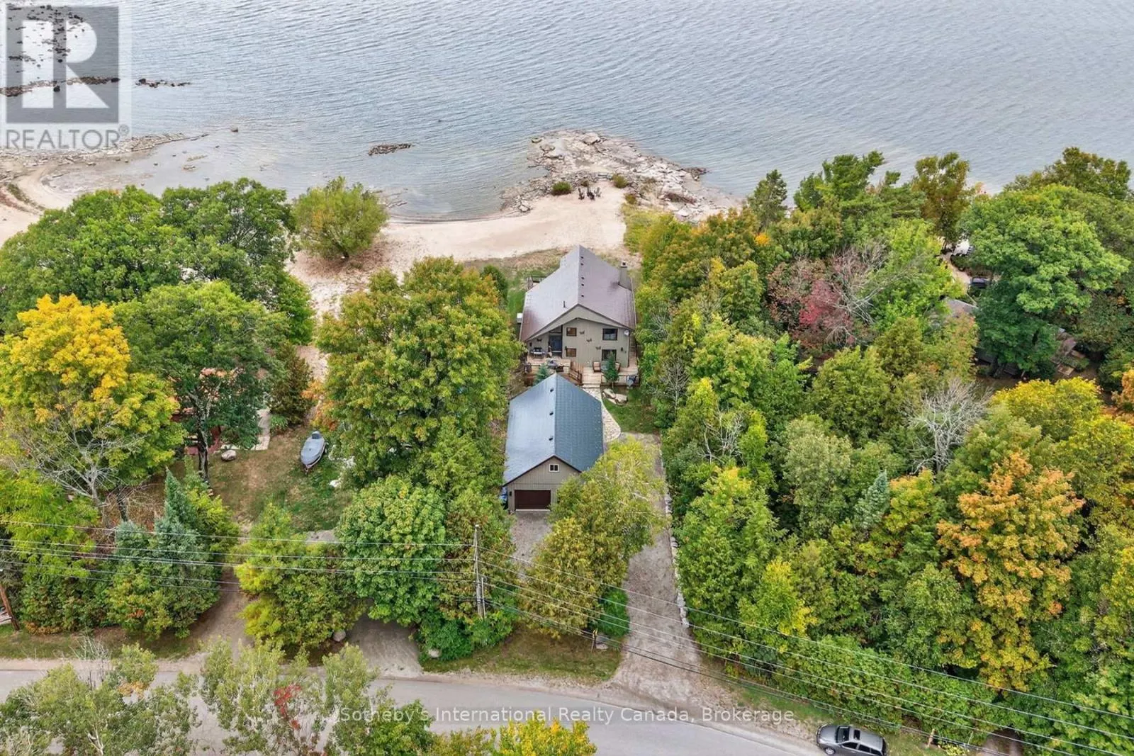 1773 CHAMPLAIN ROAD