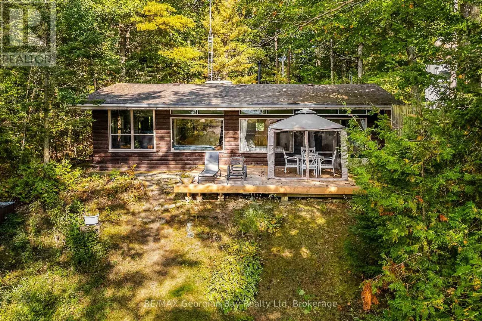 100 NOTTAWAGA DRIVE