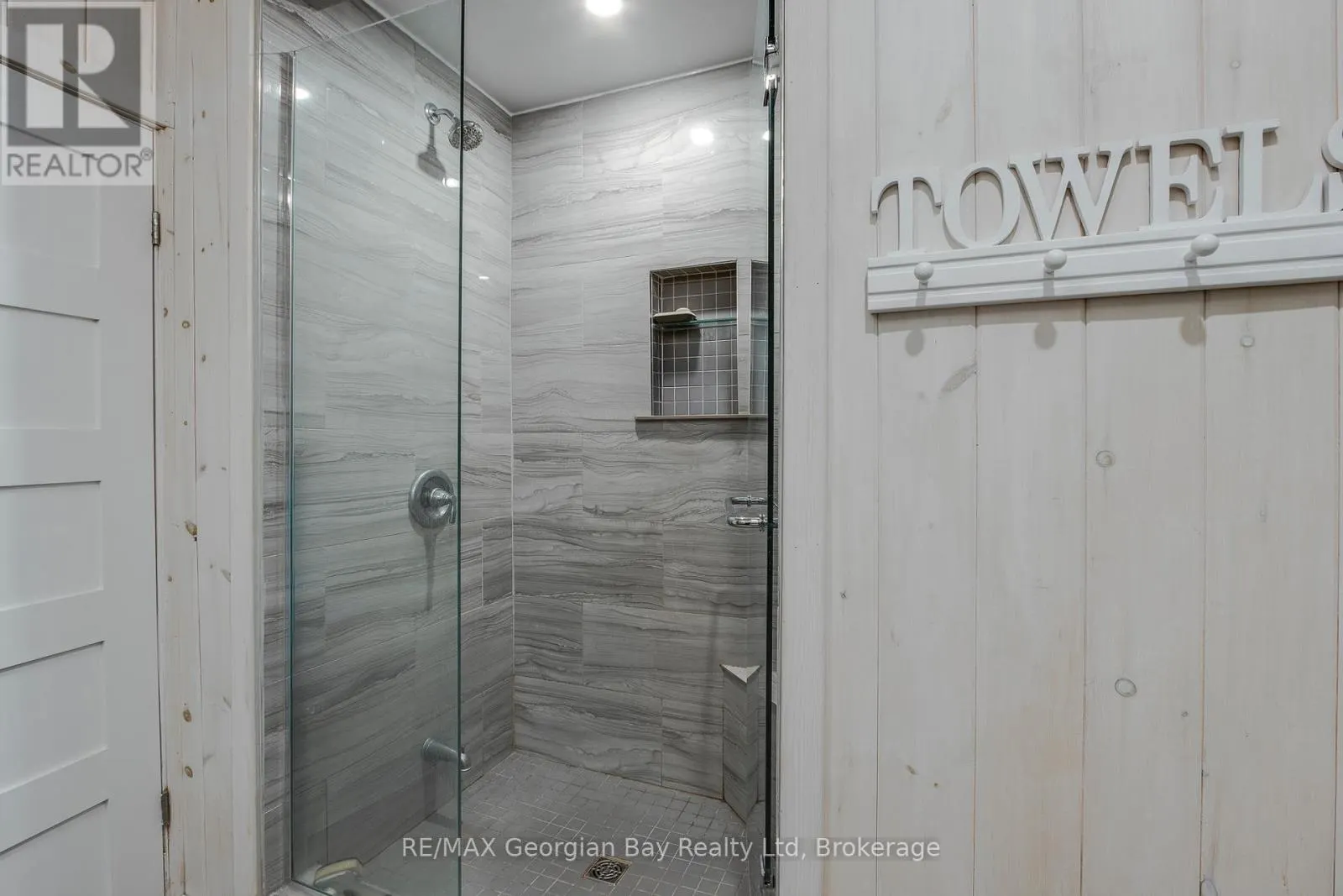 100 NOTTAWAGA DRIVE