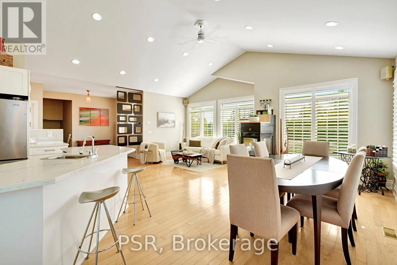 2884 SUNNYDALE LANE