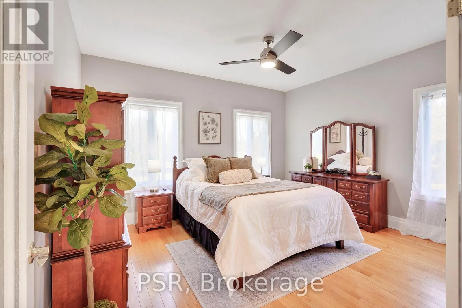 2884 SUNNYDALE LANE