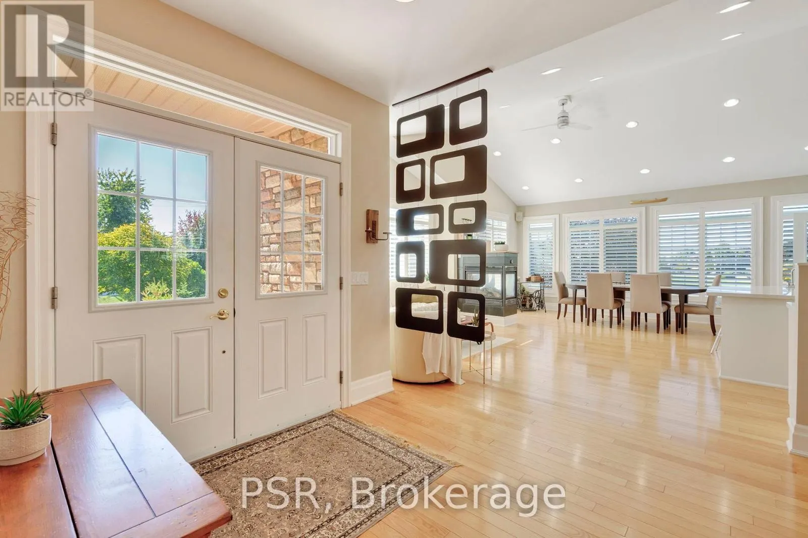 2884 SUNNYDALE LANE