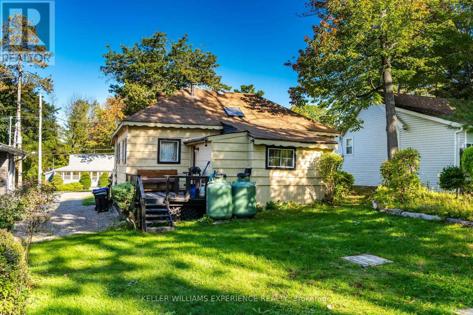 2007 TINY BEACHES ROAD S