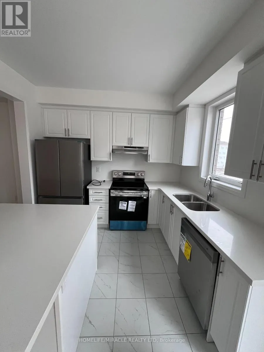 92 WEST OAK TRAIL