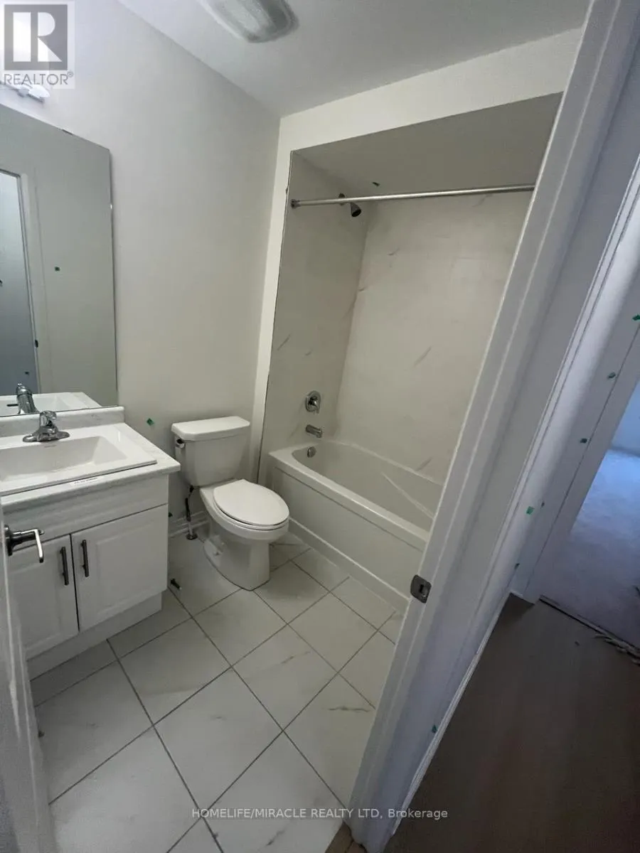 92 WEST OAK TRAIL